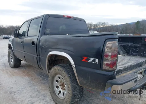 2005 Chevrolet Silverado 1500 Z71 from USA, damaged, VIN 2GCEK13T451153097